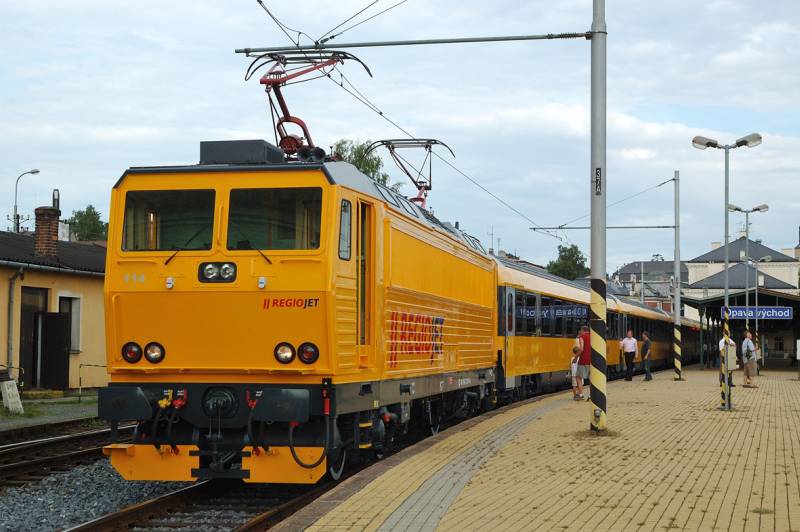 regiojet-vlak-kosice-bratislava-lokomotiva